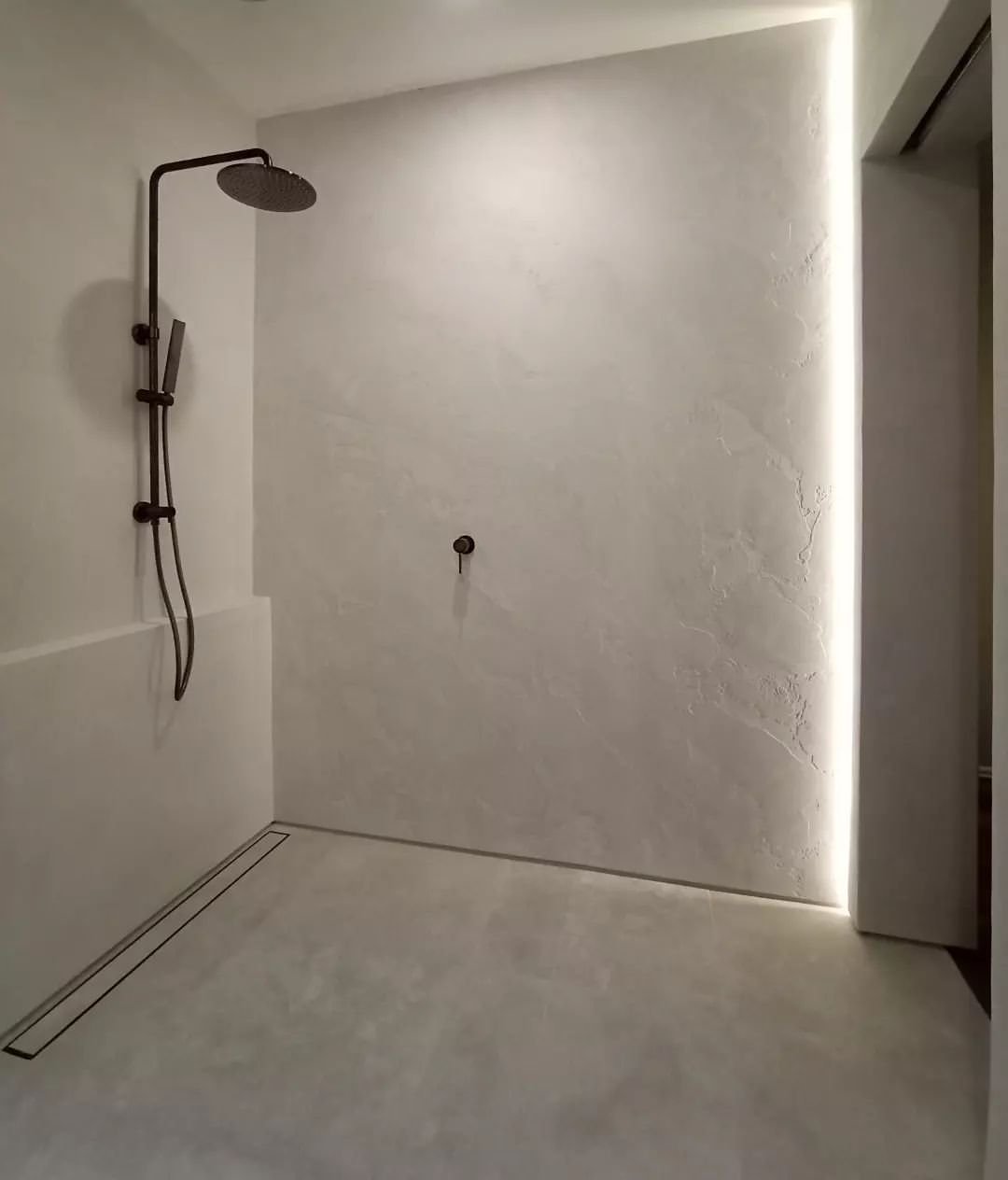 Microcement Finish Walls & Floors IN SHOWER